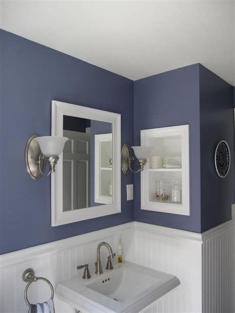 42 Best Paint Colors For Small Bathrooms Your Bathroom Look Clean Half Bath Remodel Small