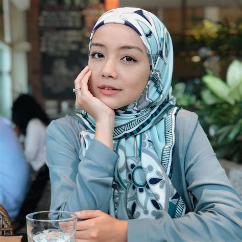 Mira Filzah Mfmirafilzah • Instagram Photos And Videos Mira Instagram Photo Photo And Video