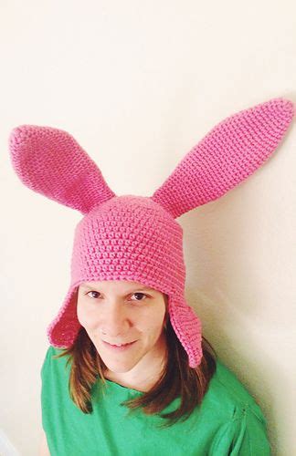I'm geeking out over here. Louise Belcher Hat pattern by Adriana nanoadri | Crochet hats, Crochet character hats, Crochet ...