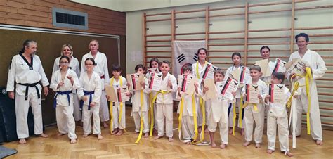 Taekwondo Gürtelprüfung Alle bestanden mit Bravour