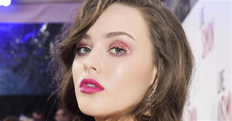 How To Get Katherine Langford’s Bright Pink Lipstick