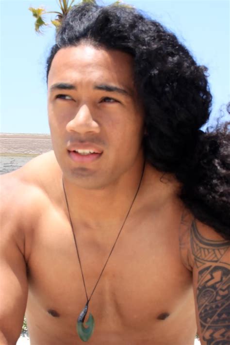 oh hey dayvid thomas attractive people hawaiian men polynesian men