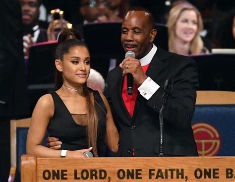 Bishop Apologizes For Groping Ariana Grande