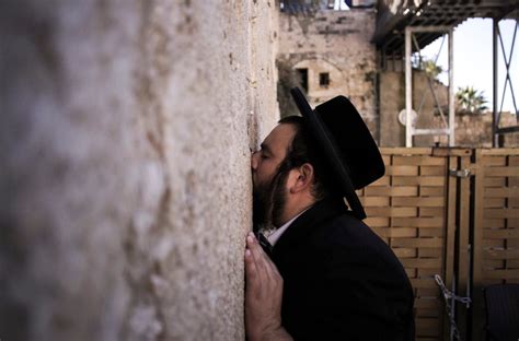 Why One Haredi Leader Supports Western Wall Deal With ‘heretical