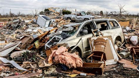 Over 70 Feared Dead As 22 Reported Tornadoes Rip Through South Midwest Abc News