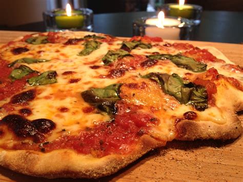 Breville is an australian brand of small home appliances, founded in sydney in 1932. the happygirl: {review} breville crispy crust pizza maker