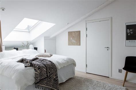 Sposta le cose in altre stanze della casa. Come arredare una camera da letto in mansarda - Mansarda.it