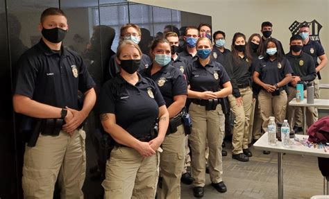 Law Enforcement Class Steps Up In Time Of Need Cwi