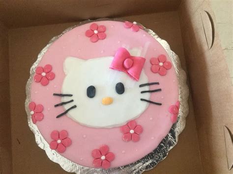 Hello Kitty Cake Homemade Cakes Homemade