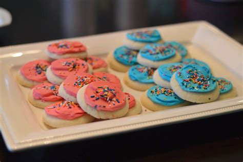 But hey, pregnancy is long, hard, and full of gross things, so we won't begrudge anyone for trying to eke out every bit of joy. 10 Attractive Baby Gender Reveal Party Food Ideas 2020
