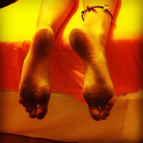 Mary Miliaresis Feet