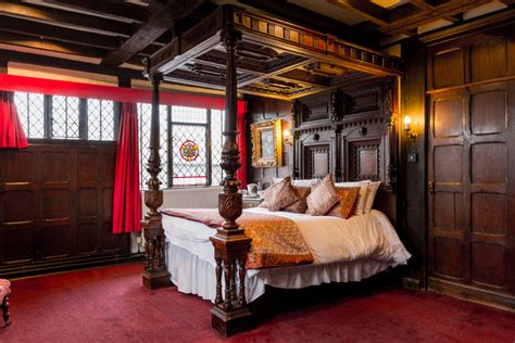 Elizabethan Bed Chamber The Mermaid Inn