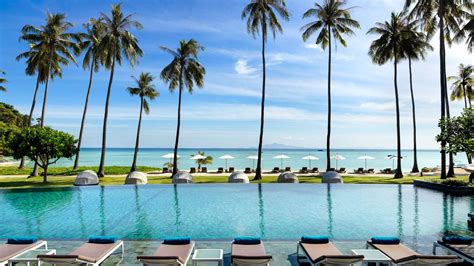 Phi phi island village beach resort combines the seclusion much sought after in thailand with refinement of a 4.5 star resort. Phi Phi Island Village Beach Resort | A Kuoni Hotel in Koh ...