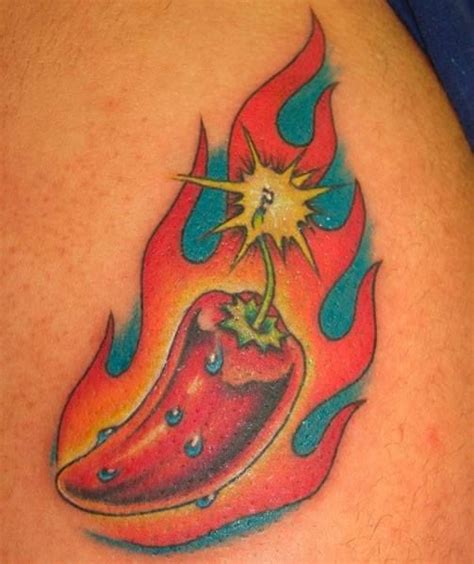 See more ideas about drawings, stuffed peppers, chile pepper. hot chili pepper tattoo with flames (com imagens) | Tatoo ...