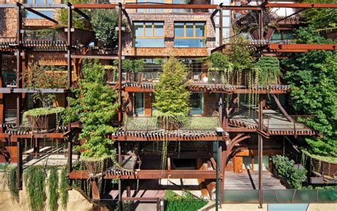 10 Of The Worlds Coolest Apartment Buildings
