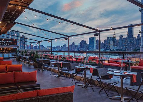Nycs 10 Best Rooftop Bars Rooftop Bars Nyc Purewow