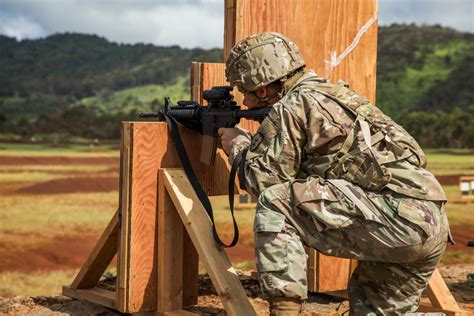 Soldiers Test New Combat Focused Marksmanship Qualification Article