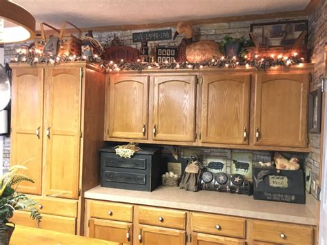 Primitive Top Of Kitchen Cabinet Decor Google Search Primitive