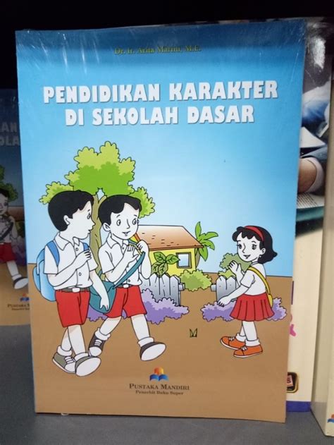 Poster Pendidikan Karakter Di Sekolah Sketsa
