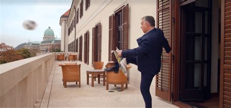 See more of orbán viktor on facebook. Orbán wirbt für brandneues Puskás-Stadion - mit Video ...