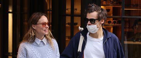 Harry Styles Addresses Criticism Against Olivia Wilde Romance “its Obviously A Difficult