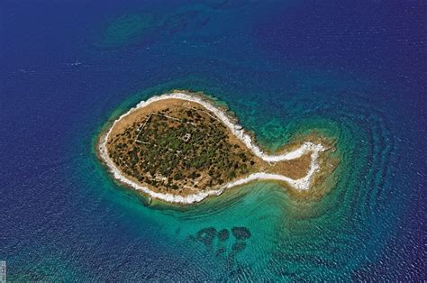 Naturally Shaped Islands 12 Elite Readers