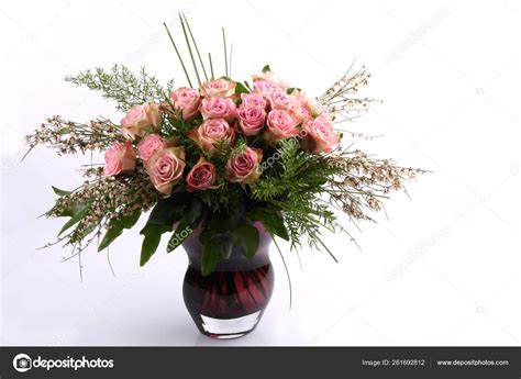 Beautiful Pink Roses Vase — Stock Photo © Yayimages 261692812