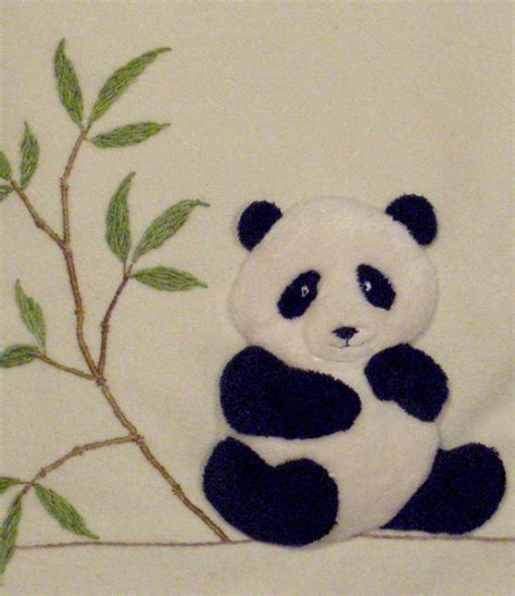 Pin By Janet Kerton On Embroidery 4 Panda Quilt Bear Quilts