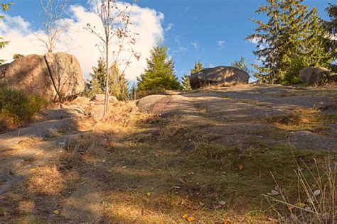 Felsenklippen Bilder Durchsuchen Archivfotos Vektorgrafiken Und