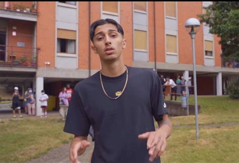 Il Rapper Baby Gang è Pericoloso Il 20enne Rischia 2 Anni Sotto