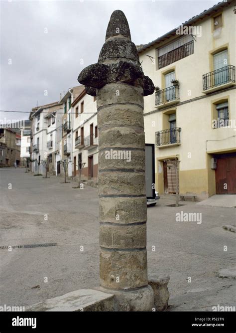 Cepo De Castigo Público Edad Media Muro De Aguas La Rioja España