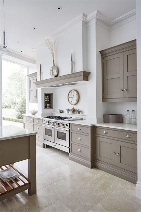 30 Grey And White Cabinets In Kitchen