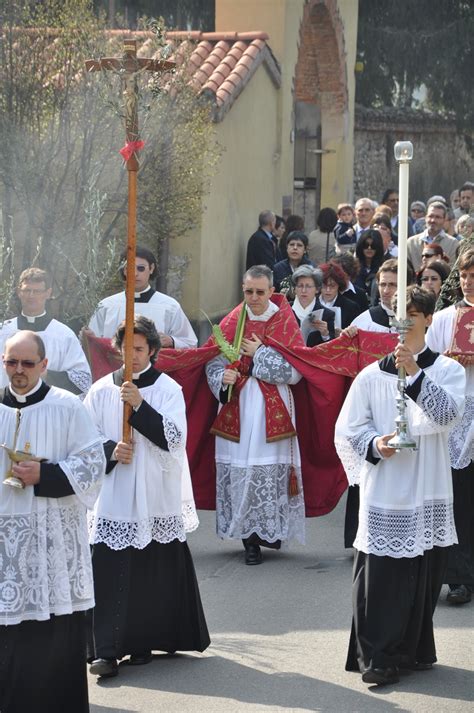 Muniat Intrantes Crux Domino Famulantes Concesa Di Trezzo Carmelitani