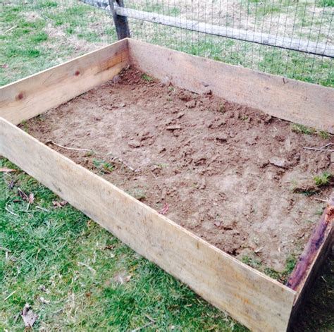 We built raised garden beds at several rentals prior to buying our little homestead. Easy Steps to Building a Raised Garden Bed - The Mom of the Year