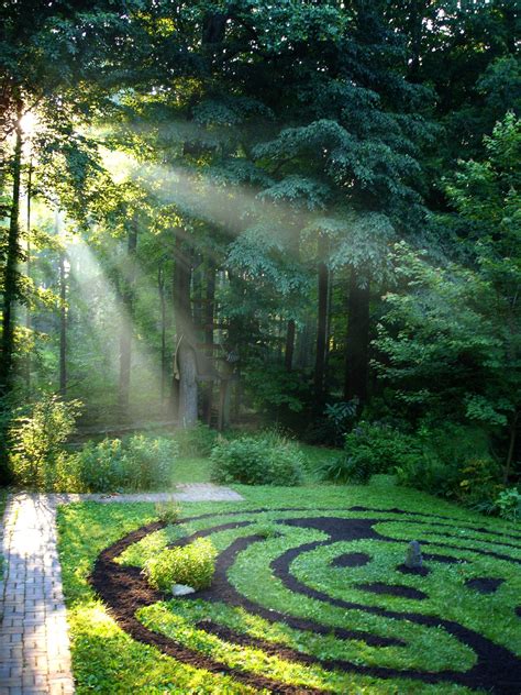 Beautiful Place For A Labryinth Sacred Garden Labyrinth Garden