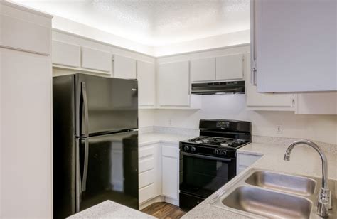 Amenities At Woodpark Apartments Apartments With Walk In Closets