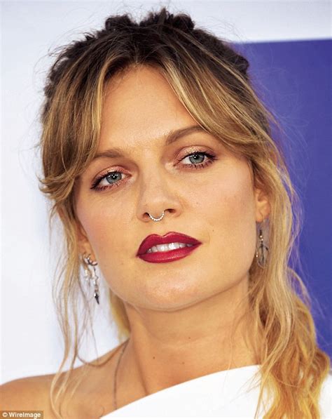 Spotlight On Swedish Singer Songwriter Tove Lo Daily Mail Online