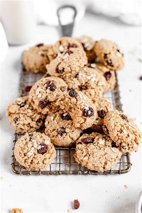 Delicious And Healthy Gluten Free Oatmeal Raisin Cookies