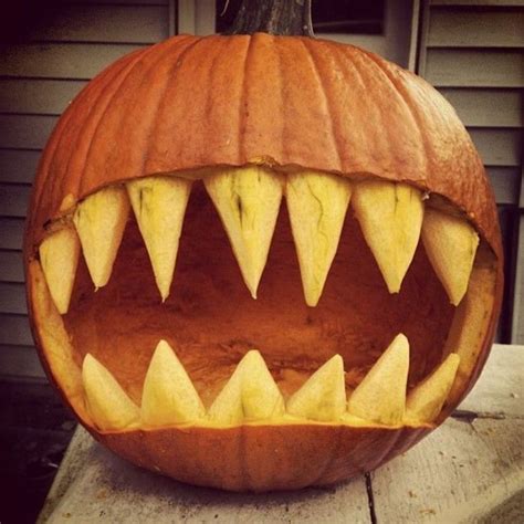Big Eye Inside The Mouth Diy Halloween Decorations Scary Pumpkin