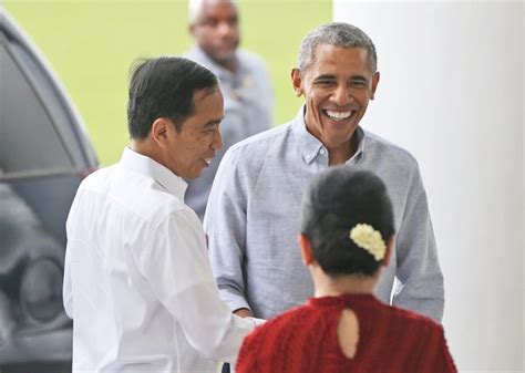 Foto Barack Obama Saat Liburan Keluarga Dan Pasangan Sosmed Dan