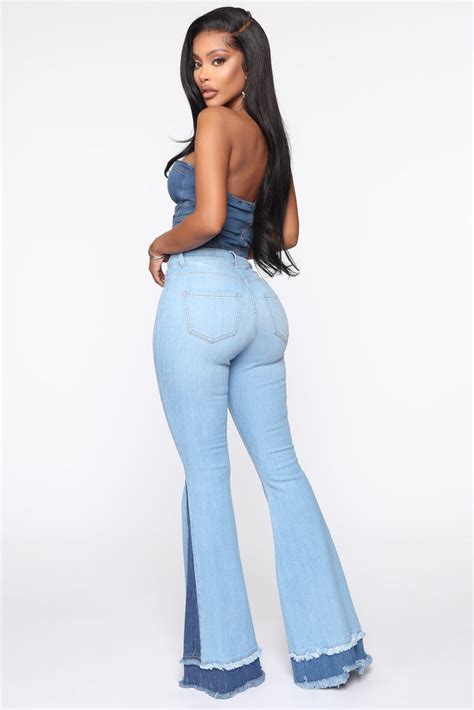 Only Good Vibes Bell Bottom Jeans Light Blue Wash
