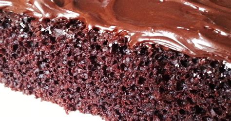 Podemos hacerlo al baño maría si nos da miedo que. Bizcocho de chocolate sin huevos ni leche ni mantequilla ...