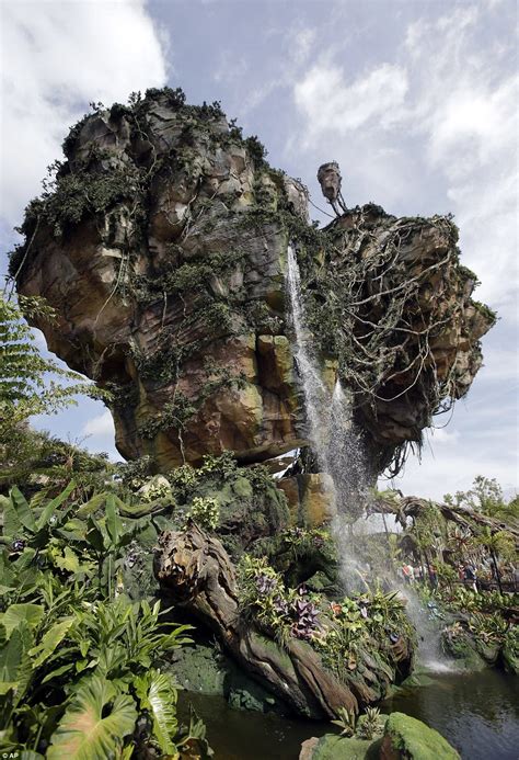 Inside Look At Disney Worlds New Pandora World Of Avatar Daily Mail