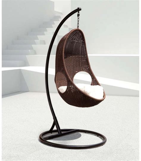 Review Contemporary Fiberglass Egg Shaped Hanging Chair