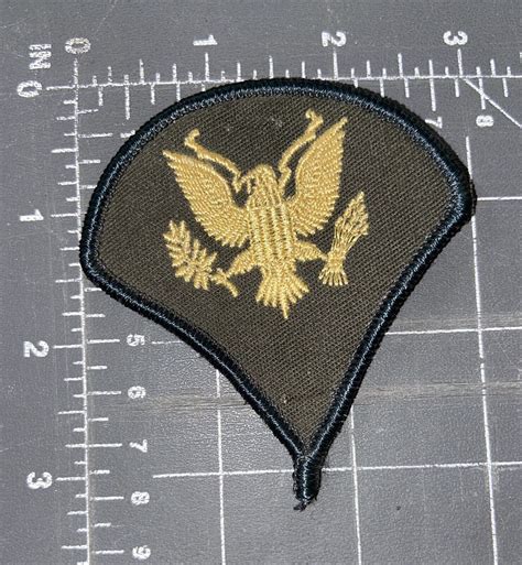 United States Army Specialist 3rd Class Enlisted Rank Insignia Patch E