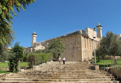 Tomb Of The Patriarchs And Matriarchs Maarat Hamachpelah