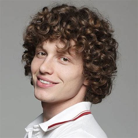 Curly hair can be a great asset if you know how to style it like the pro hairstylists. 55 Medium Length Hairstyles for Men + Styling Tips - Men ...