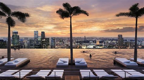 20 Of The Most Incredible Infinity Pools From Around The World
