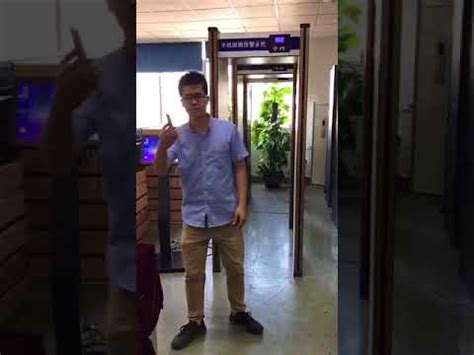 I wonder whether i could still my ipod in my pocket in the detection scanner scanner witout dem. How walk-through metal detector works? - YouTube