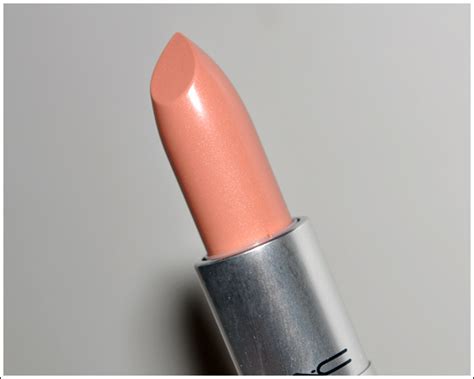 Beauty Nude Lipsticks For Light Dark Skin Tones Art Becomes You